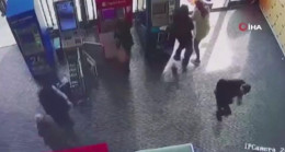 Bakü’de ATM’de silahlı soygun