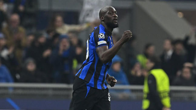 Inter Lukaku ile avantajı kaptı