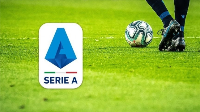 Serie A'da Lazio, lider Napoli'yi durdurdu