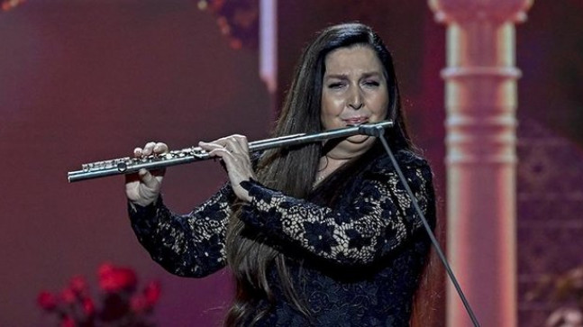 Sihirli Flüt Kutluer’e altın BraVo heykeli