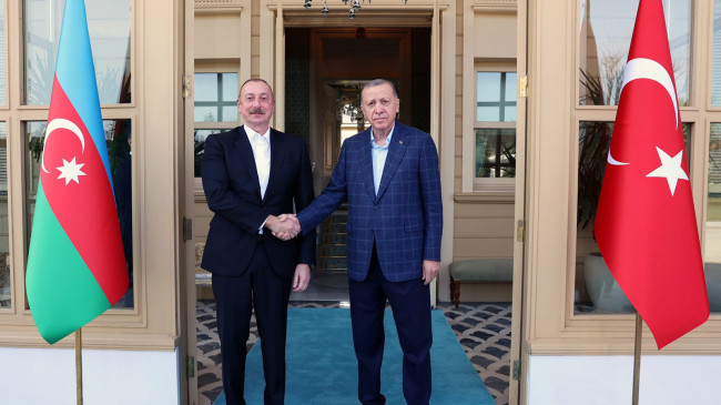 Cumhurbaşkanı Erdoğan ile Azerbaycan Cumhurbaşkanı Aliyev Vahdettin Köşkü’nde görüşüyor
