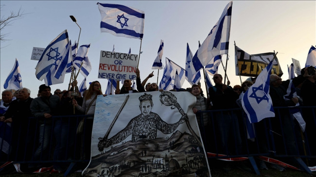 İsrail’de Netanyahu hükümetinin yargı düzenlemesine karşı protestoların nereye varacağı tartışılıyor