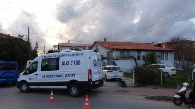 Polonyalı gelin Antalya’daki evinde tüfekle vurulmuş halde ölü bulundu