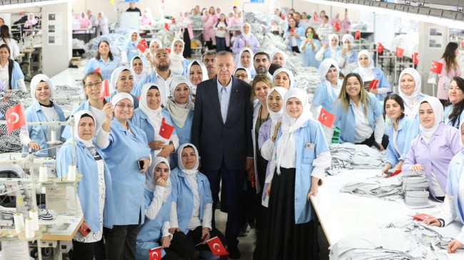 Cumhurbaşkanı Erdoğan kadın işçilerle buluştu – Son Dakika Türkiye Haberleri
