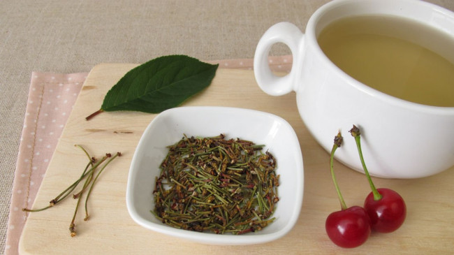 Kiraz Sapı Çayı Nasıl Tüketilir? Kiraz Sapı Çayı Günde Ne Kadar İçilir?