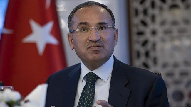Adalet Bakanı Bekir Bozdağ duyurdu: Yıkılan binalarla ilgili 171 kişi hakkında tutuklama kararı çıkarıldı