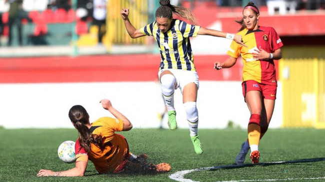 Kadın Futbol Süper Ligi’nde derbi haftası: Galatasaray ile Fenerbahçe karşı karşıya – Son Dakika Spor Haberleri
