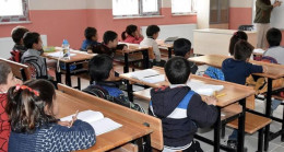 Hatay depreminin hissedildiği Mersin’de okullar 1 gün tatil edildi