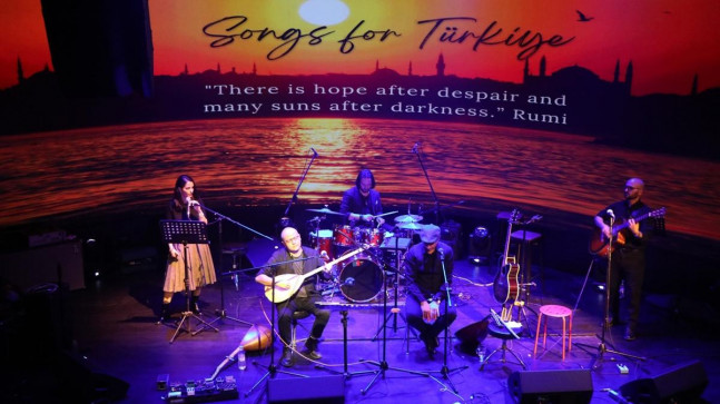 in’in bakenti Pekin’de ”Mara’tan Bir Haber Geldi” trks seslendirildi