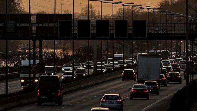 AB’den benzin ve dizel otomobiller için karar! 2035’te yasaklanacak