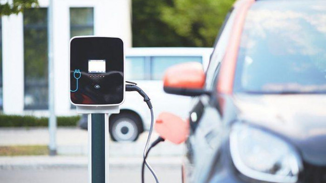 Çözüm inanmayacaksınız ama NASA’dan geldi! Elektrikli araçların önündeki en büyük engel ortadan kalkacak