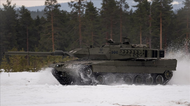 Almanya Ukrayna’ya vermeyi taahhüt ettiği Leopard 2 tanklarının sayısını 18’e çıkardı
