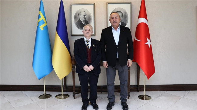 Dışişleri Bakanı Çavuşoğlu, Kırım Tatar Türklerinin lideri Kırımoğlu ile görüştü