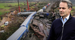 Miçotakis, ülke tarihinin en büyük tren kazasının sebebini açıkladı: Trajik bir insan hatası