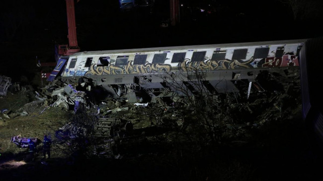 Yunanistan’daki tren kazasında ölü sayısı arttı