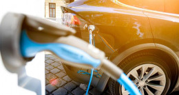 SON DAKİKA || Elektrikli otomobillerde şarj problemi