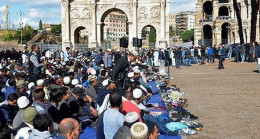 Müslüman olan İtalyanlar kendi ülkelerinde dışlanıyor! "Göçmen" ya da "potansiyel terörist" damgası