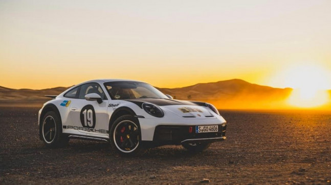 Porsche 911 Dakar’dan 1970’lere saygı duruşu: Yeni dış görünüş paketleri geldi