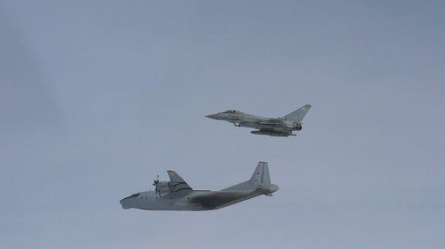 İHA krizi sonrası havada tehlikeli gerginlik! İngiliz ve Alman savaş uçakları, Rus uçaklarını böyle engelledi