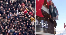 6 parti lideri görüşmede, dışarıda toplanan kalabalığın dilinde bu iki slogan var