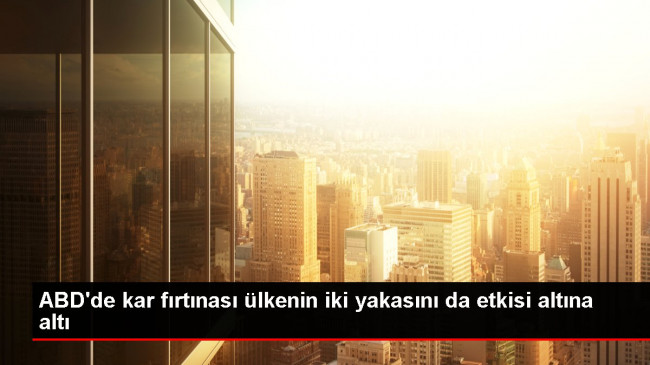 ABD’de kar fırtınası ülkenin iki yakasını da etkisi altına altı