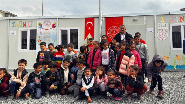 Depremden etkilenen 4 ilde, ilçe bazlı eğitim 27 Mart'ta başlayacak