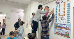 Hisarcık Atatürk İlkokulu koridorları matematikle hayat buluyor