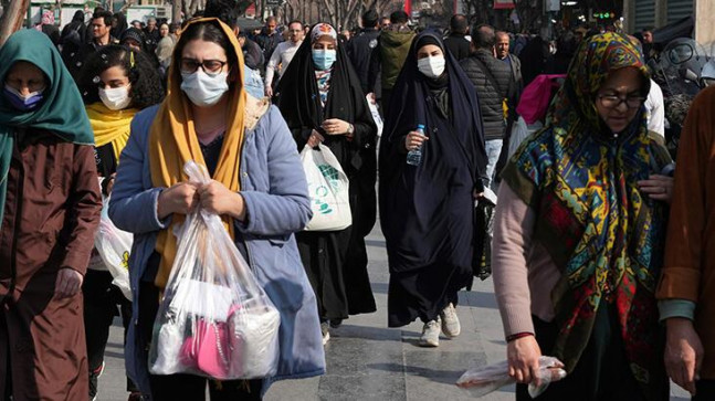 İran’da yeni vakalar! Yüzlerce kız öğrenci bilinmeyen bir gazdan zehirlendi
