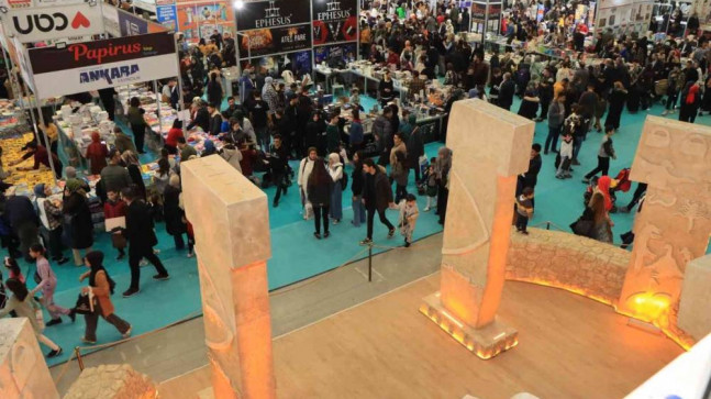 Kitap fuarını 251 bin 506 kitapsever ziyaret etti