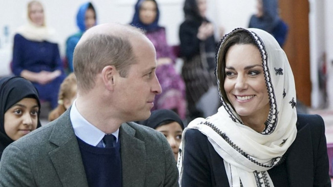 Prenses Kate Middleton ve Prens William İngiltere’deki deprem gönüllülerini ziyaret etti – Son Dakika Magazin Haberleri