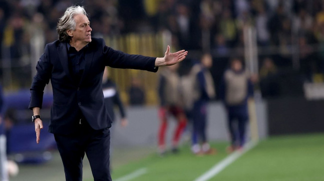 SON DAKİKA: Fenerbahçe’de Jorge Jesus kırmızı kart gördü – Son Dakika Spor Haberleri