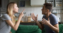 Sağlıksız bir ilişkide olduğunuzu gösteren 10 işaret