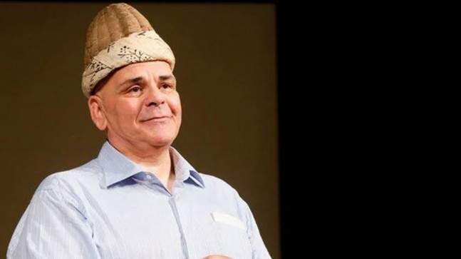 Sahnelerin güldüren yüzü Rasim Öztekin’e vedanın ikinci yılı