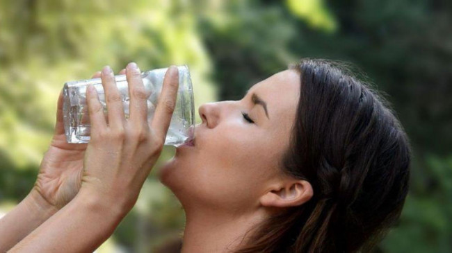 Su diyeti nedir? Su diyeti nasıl yapılır? Su diyetini kimler yapabilir?