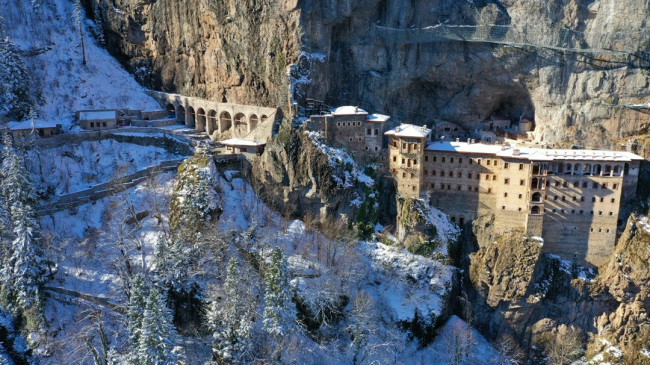 Sümela Manastırı Trabzon’a gelenlerin rotasında ilk sırada