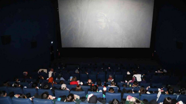 Van Büyükşehir Belediyesi 10 bin öğrenciyi sinemayla buluşturuyor