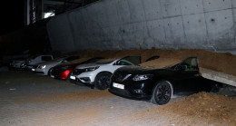 Yozgat’ta istinat duvarı park halindeki 11 aracın üzerine çöktü – Son Dakika Türkiye Haberleri