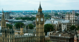 İngiltere’de konut fiyatları martta yıllık bazda yüzde 1,6 arttı