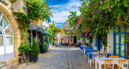 Alaçatı Nerede, Nasıl Gidilir? Alaçatı Gezilecek Yerler Nelerdir?