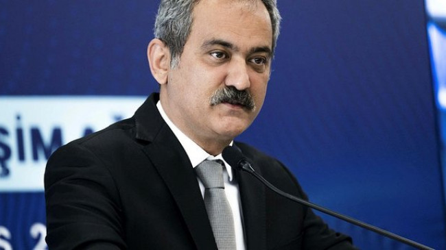 Bakan Özer’den seçim açıklaması: Eğitime 1 gün ara!