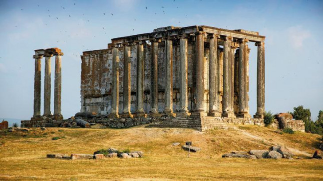 Aizanoi Zeus Tapınağı: Her medeniyetten izler taşıyor