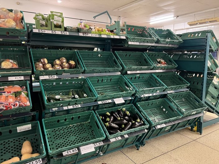 İngiltere'deki market zincirlerinde sebze ve meyve krizi