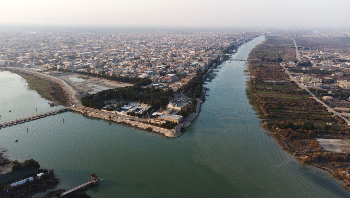 Mezopotamya'yı oluşturan iki büyük nehrin birleştiği yer: El-Kurna