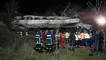 Yunanistan'da tren faciası: 32 ölü, 85 yaralı