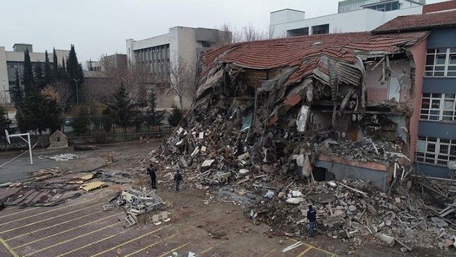 Deprem bölgesi Malatya, Hatay, Kahramanmaraş ve Adana’da okullar açılacak mı, ne zaman?  İl il okulların açılış tarihi 2023
