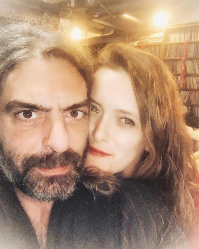 Başarılı oyuncu Mehmet Ali Nuroğlu, sessiz sedasız evlendi