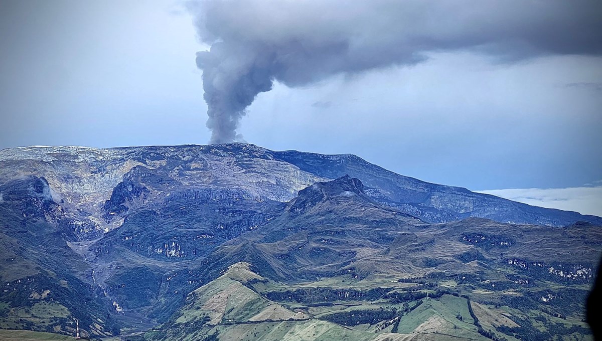 Felaket kapıda: Dünyanın en ölümcül volkanlarından biri patlamaya hazırlanıyor
